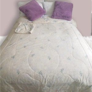 REVERSIBLE BEDDING TWIN- Floral and Cream W large pillow case